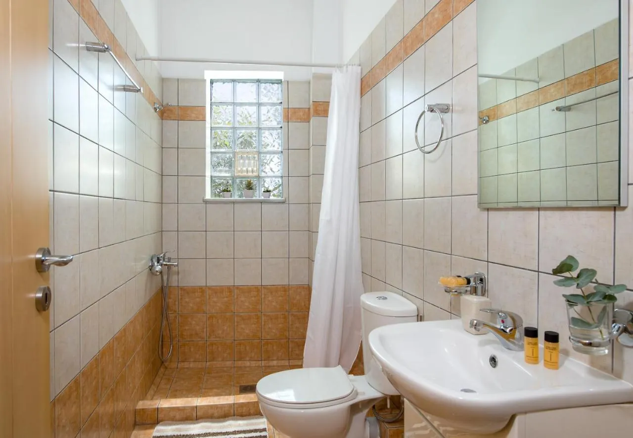Дом отдыха Casa Magnolia - Spacious Home In Heart Of Akrotiri Ханья